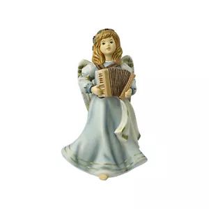 Goebel Gloria Engel 2022 Akkordeonspielerin 20 cm Art. 41-533-07-1 - Bild 1 von 1