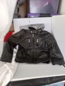 Urban Republic Boy's Black Faux Leather Hooded Biker's Jacket Pre-Owned S: 4T - Picture 1 of 11