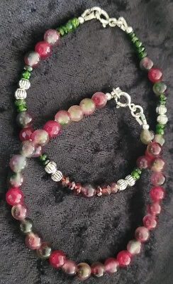 Pretty Handmade Set Of Two Agate, chrome diopside And Silver Bracelets - image 1 of 4