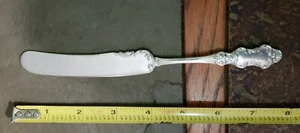 ROGERS & BRO ANTIQUE c1894 FLEMISH SILVERPLATED YOUTH 🧒 KNIFE/ SPREADER🧈 - Picture 1 of 7