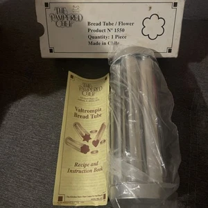 New Pampered Chef Valtrompia Bread Tube/Flower Product# 1550 - Picture 1 of 4