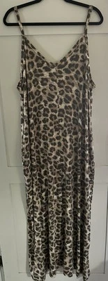 Zenana Leopard Print V Neck Soft Microfiber Cami Maxi Dress Pockets Women’s 2X - Image 1 of 3