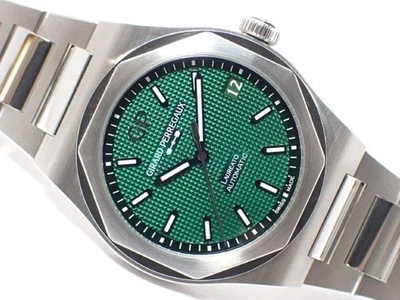 GIRARD PERREGAUX Laureato 42 MM green Dial 81010-11-3153-1CM '24 Mens81010-11-31 - Image 1 of 4