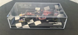 410 110088Showcar 2011Scuderia Toro Rosso S. Buemi - Imagen 1 de 5