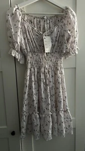 Women Gorgeous Floral Dress - Picture 1 of 3