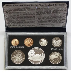 New Zealand - 1977 - Silver Proof Coin Set --   Waitangi - Picture 1 of 2