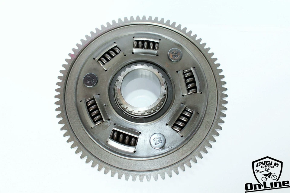 04 SUZUKI GSXR600 CLUTCH BASKET 21200-39820 - Image 1 of 4