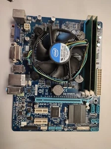 PLACA BASE 1155 Gigabyte GA-H61M-DS2 DVI con G2030 a 3Ghz y 4GB RAM DDR3 - Imagen 1 de 5