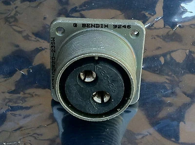 Bendix MS3102R20-23SW Mil Spec Circular Connector NSN 5935-00-875-2882 - NOS - Image 1 of 2
