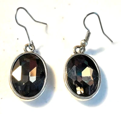 Vintage 90's Smoky Gray Faceted Oval Drop/Dangle Silver Tone 1.5" Earrings - Image 1 of 4