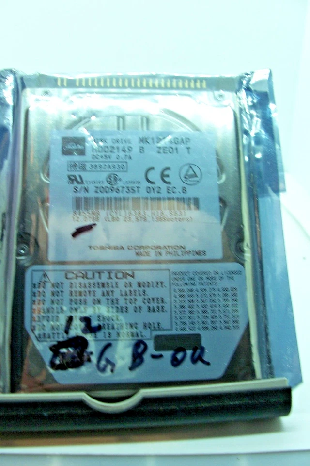 12.07GB DISK DRIVE, HDD2149   TOSHIBA AMERICA MK1214GAP   "NEW" still SEALED - Image 1 of 4