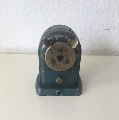 Vintage Bleistiftspitzer/Spitzmaschine A.W. Castell No. 52/20 1950er Jahre - Bild 1 von 4