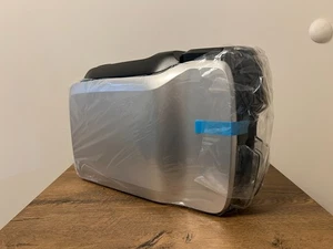 New | Zebra ZC32 | ZC32-000CQ00EM00 | ID Plastic Card Printer |Charger|300 Cards - Picture 1 of 7