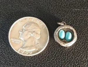 2.8 Grams Vintage Turquoise Estate Southwest Sterling Silver 925 Pendant Charm - Picture 1 of 5