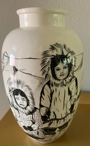 Alaskan handbemalte Vase - J. Cowdery 1995 - Bild 1 von 6