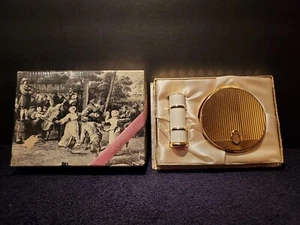 Vintage COTY French Flair Compact & Lipstick New in Original Box...Read Desc... - Imagen 1 de 8