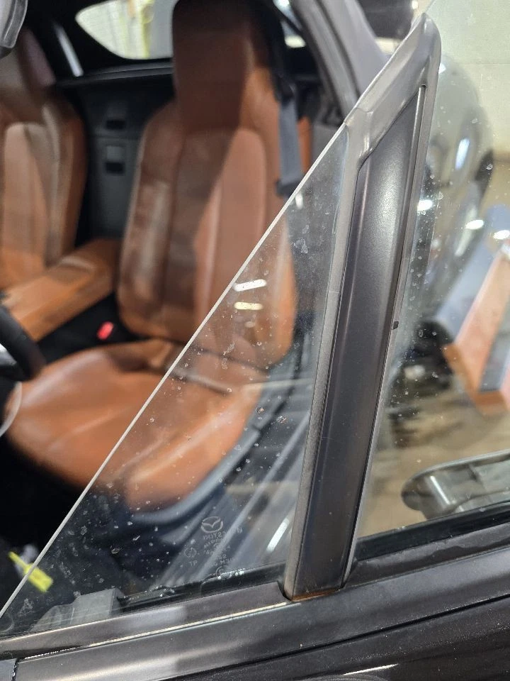 Driver Left Front Door Vent Glass Fits 06-15 MAZDA MX-5 MIATA 623129 Foto 1 de 4