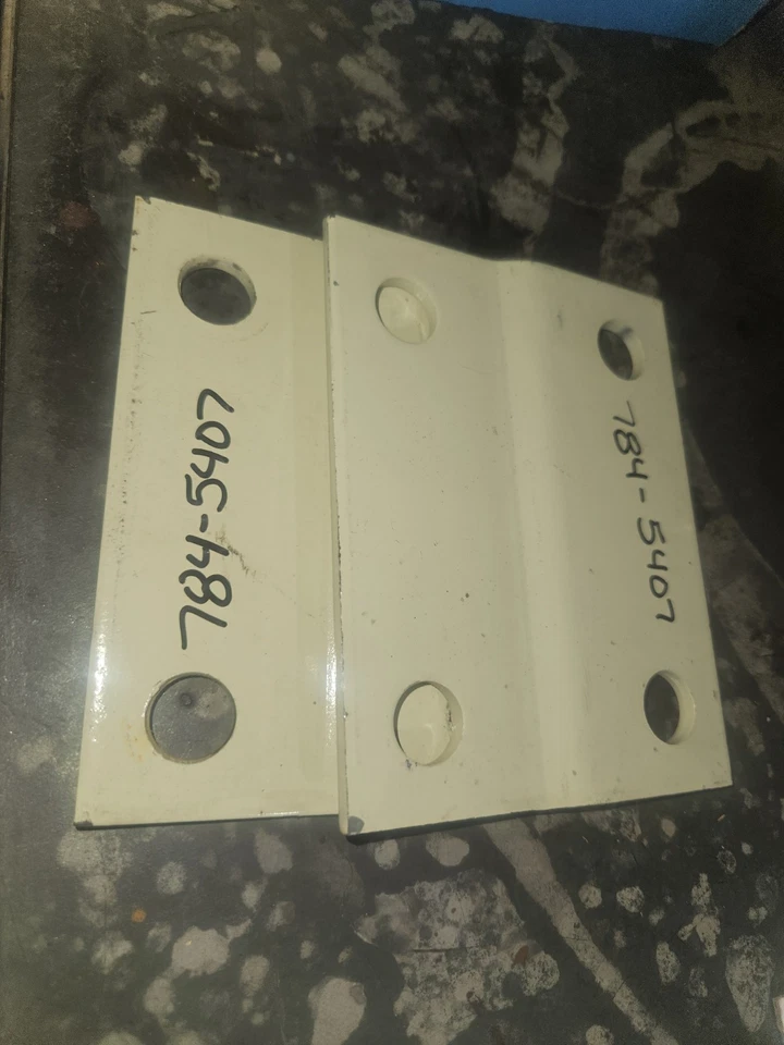 Cub Cadet 盘子 784-5407 — 第 1/1 张图片