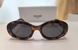 Celine CL40194U Triomphe Oval Women's Sunglasses 52-22-145 - Picture 1 of 6