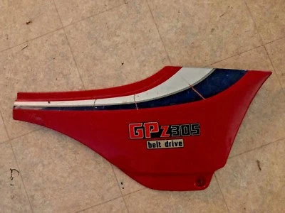  83 kawasaki gpz-305 panel lateral derecho, 36001-5227-B1 Foto 1 de 3