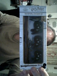 HARRY POTTER DESKTOP GAME  STATIONERY SET BIRTHDAY CHRISTMAS  KIDS ADULTS  - Picture 1 of 1