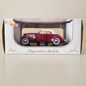 Signature Models 1:32 1937 Cord Supercharged Burgundy & Red Interior [FT 615] - Picture 1 of 9
