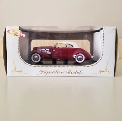 Signature Models 1:32 1937 Cord Supercharged Burgundy & Red Interior [FT 615] - Image 1 of 4