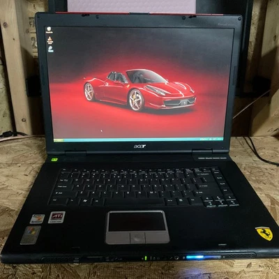Super Rare Acer Ferrari 4000 Laptop / Microsoft XP Professional - Image 1 of 4
