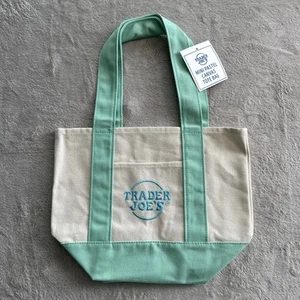Trader Joes Mini Pastel Canvas Tote Bag Green 🔥 New With Tags 🔥 - Picture 1 of 7