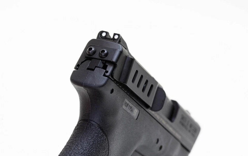 Techna Clip Gun Belt Clip - Smith & Wesson Shield .9MM .40 (Right Side), Black - Image 1 of 1