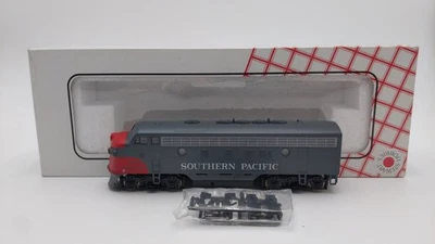 Locomotora diésel Stewart 5711 HO Southern Pacific EMD F7 fase I-Late A EX/caja Foto 1 de 4