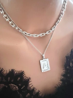 Collar inicial de plata collar de cadena en capas unisex collar personalizado encanto de la A a la Z Foto 1 de 4