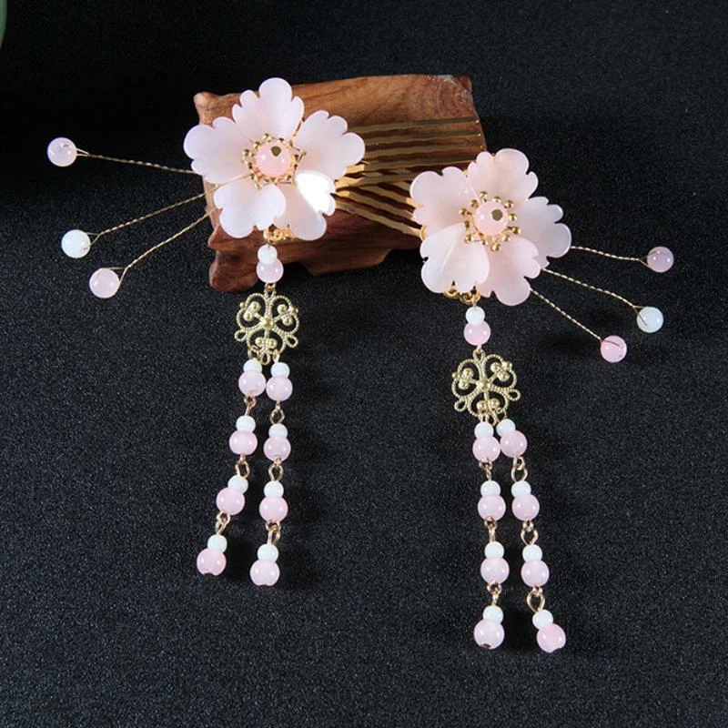 Horquilla de borla de hanfu clásica hecha a mano para mujeres accesorios para el cabello de niña Foto 1 de 2