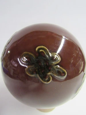 Alfombra Decorativa Cerámica 4 1/2" Bola Tonos De Coloración Marrón Envío Gratis Foto 1 de 4