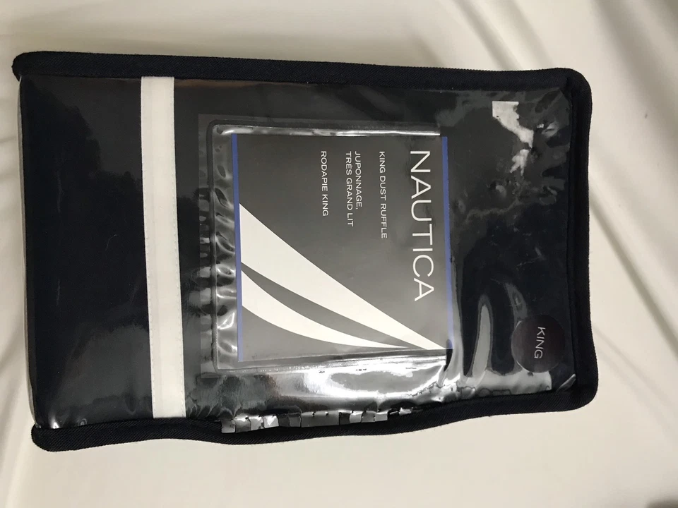 FALDA DE CAMA NAUTICA OCEAN RIDGE KING AZUL MARINO Foto 1 de 1