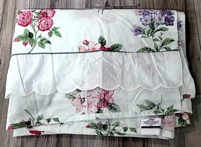 Fieldcrest Adrienne Vittadini TWIN FLAT Scalloped Floral Botanical Bouquet Sheet - Image 1 of 4