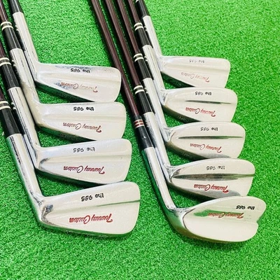 MacGregor Iron Set TOURNEY CUSTOM THE 985 3.4.5.6.7.8.9.10.S Carbon shaft - Image 1 of 4