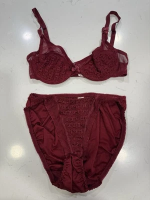 Vntg 1990s Second Skin Satin & Lace Burgundy Panties Bra Set 34B Large High Cut - Image 1 of 4