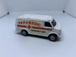 Corgi - Chevrolet GMC US U.S Van Ambulance - Diecast - 1:64 Scale - USED - Picture 1 of 3