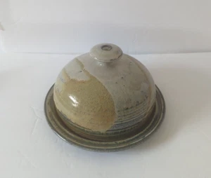 Kurt Weiser Ceramic Cheese Dish with Lid Hand-crafted Pottery - Picture 1 of 16