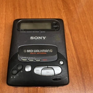 Sony Walkman MD Digital Recording Portable Minidisc MZ-R2 Black For Parts no.3 - Picture 1 of 6