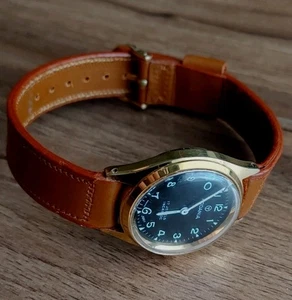 Reloj mecánico Rodania años 70-17 joyas-esfera negra-28 mm-funciona muy bien-usado en excelente estado - Imagen 1 de 12