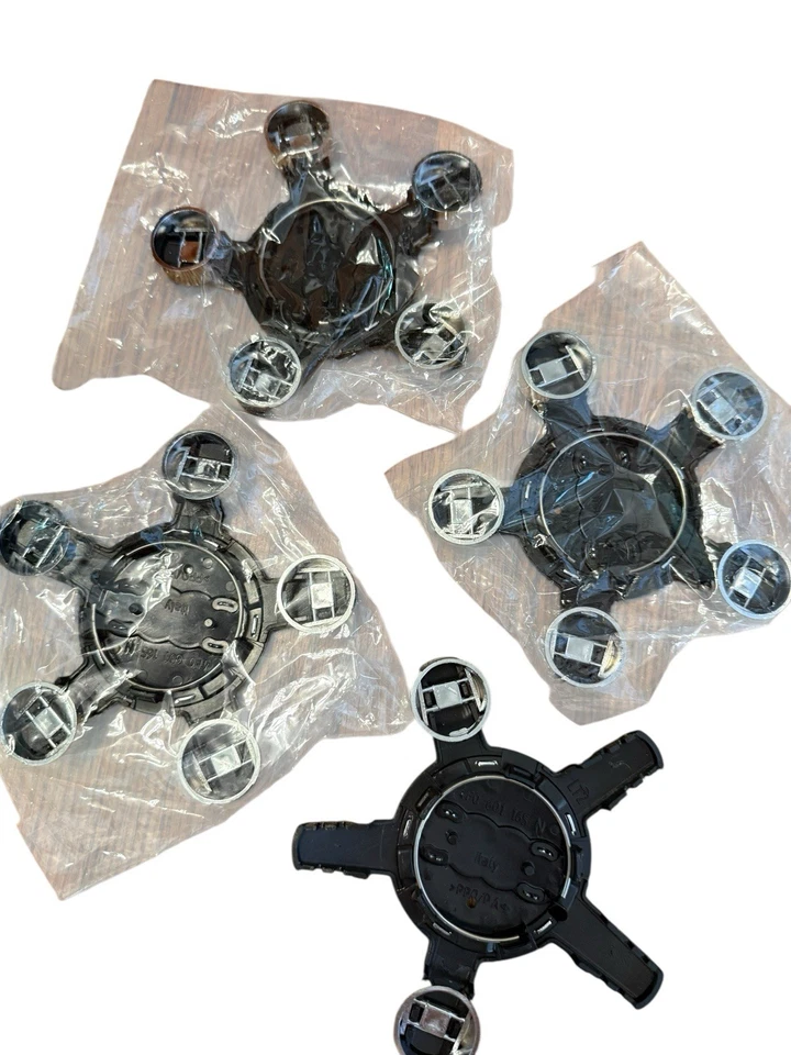 Tapacubos de llantas de aleación negra 4 x 150 mm 4F0601165N Foto 1 de 4