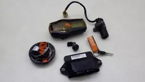 KTM 990 DUKE Meter Steuergerät Schlüsselsatz gebraucht niedrigster Preis First Come First Served - Bild 1 von 10