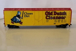 HO Scale Tyco, 50' Box Car, Old Dutch Cleanser, Chases Dirt, Yellow, #3752 Built - Picture 1 of 4