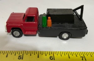 1969 Ford F-500 welding truck, built, kitbashed, Lindberg Hi Rollers junkyard - Picture 1 of 4