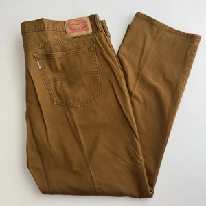 Levis White Tag Brown Denim Jeans Mens 44x30 Relaxed Fit Straight Leg Mid Rise - Picture 1 of 8
