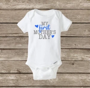 Mother’s Day Baby Onesie Baby’s First Holiday Mom Mommy Boy or Girl NEW - Picture 1 of 4
