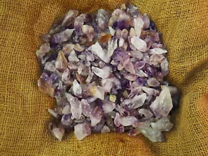 2000 Karat viele Amethyst Punkte - plus ein GRATIS facettierter Edelstein - Bild 1 von 7
