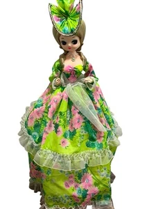 De colección Musical Giratorio Ojo Grande Niña Muñeca Psicodélica Verde Rosa Vestido Gorro 23” - Imagen 1 de 12